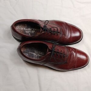 All seasons casual men's dress shoes size 8
